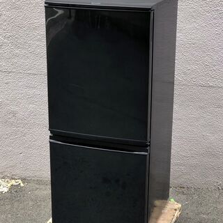 ⑪【6ヶ月保証付・税込み】シャープ 137L 2ドア冷蔵庫 SJ-D14B