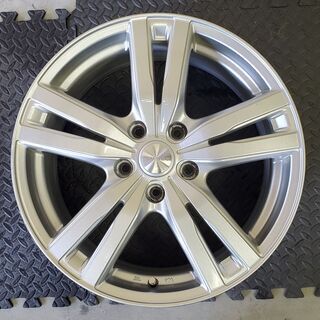 17インチホイール4本セット PCD114.3 5穴