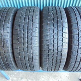 ダンロップ WINTER MAXX WM01 185/65R15 4本 8~9分溝 ダンロップ WINTER MAXX WM01 185/65R15 4本 8~9分溝