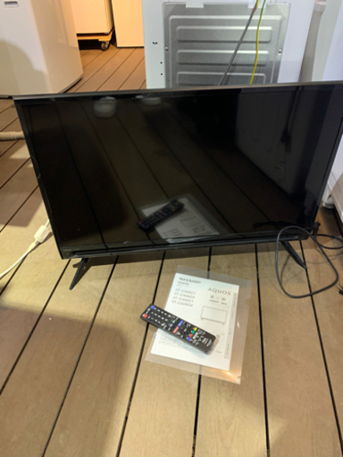 2020年製　32インチ　テレビ