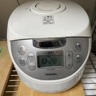 【取引中】無料　炊飯器　東芝　RC-10HK