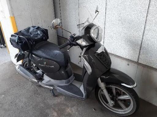 商談中　低走行！　Apriliaスカラベオ125
