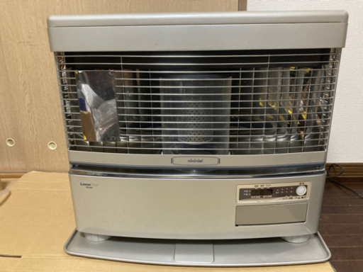 煙突ストーブ トヨトミ 半密閉式石油ストーブ HR683D 【公式通販】