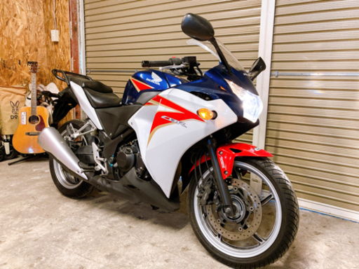 ホンダ　CBR250R    配送可能　支払いは現金or振り込みも可能