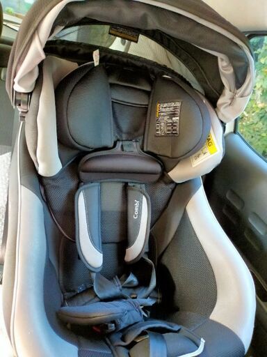 コンビ　チャイルドシート　ISOFIX