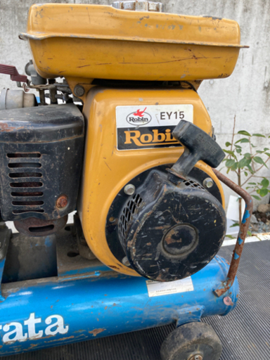 中古 IWATA /イワタ ガソリンエンジン式 エアー コンプレッサー塗装機 静岡県 富士市溌～ ジャンク品 中古 IWATA /イワタ ガソリンエンジン式 エアー コンプレッサー塗装機