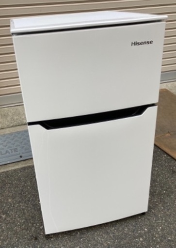【RKGRE-714】特価！ハイセンス/Hisense/93L 冷凍冷蔵庫/HR-B95A/中古品/2018年製/当社より近隣無料配達！