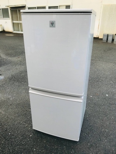 ♦️EJ975番 SHARPノンフロン冷凍冷蔵庫 【2015年製】