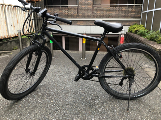 受付終了【取りに来ていただける方限定】クロスバイク　KENDA 26インチ　6段回変速