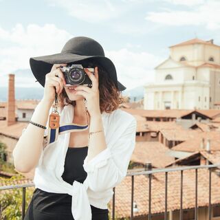 【学歴・経験・年齢不問】カメラの清掃・検品・写真撮影などの業務