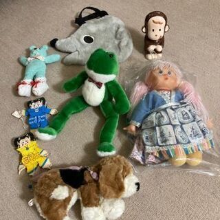 お人形、ぬいぐるみ、バッグ　など