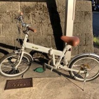 ＜中古＞　折りたたみ自転車（無料）でお譲りします。