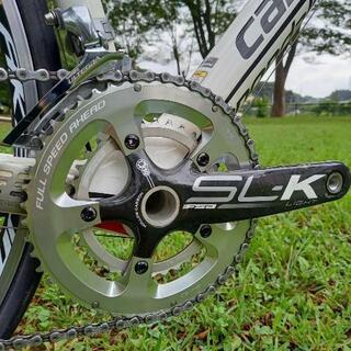 ３５万円のキャノンデール スーパーシックス カーボンロードバイク