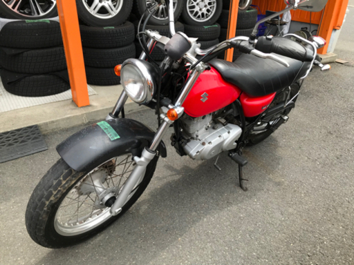 大人気 赤 SUZUKI VANVAN スズキ バンバン 200cc カッコいい ツーリング