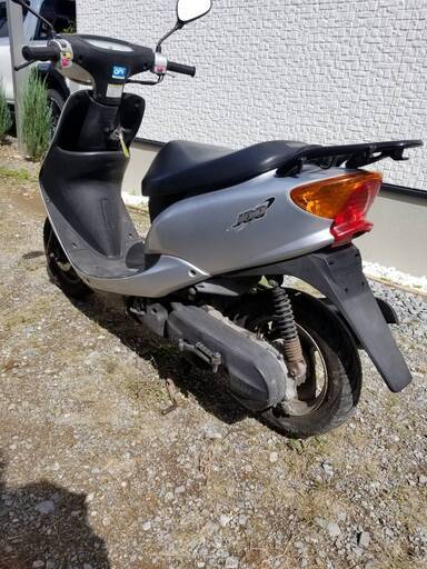 たー 中古 見本で使われた商品です。 ホンダ（HONDA）1998年 Live Dio ZX