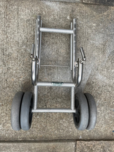 未使用品 4分割ボート ドーリー付き 釣り 【公式通販】