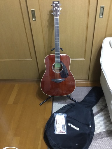 アコースティックギター　ヤマハFG850