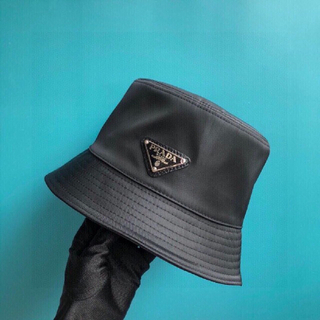 PRADAハット