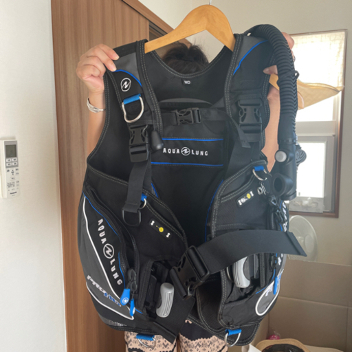 美品　レギュレーター　BCD AQUQ LUNG