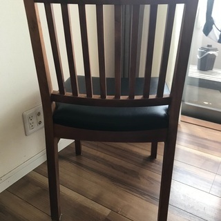 Rigna フォーマル　ダイニング用椅子4脚セット