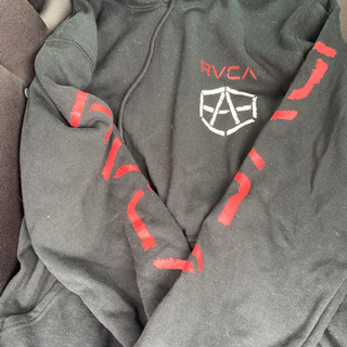 本日のみ価格 RVCA ルーカパーカー黒 新品保管品