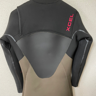 Xcel 4.3mm ウエットスーツL サイズ　ヘッドカバー、サーフブーツ、☆FCS IIのLフィンMFモデルも付けます