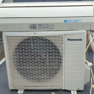 １０畳用エアコン　　Panasonic CS-280CF-W リ...