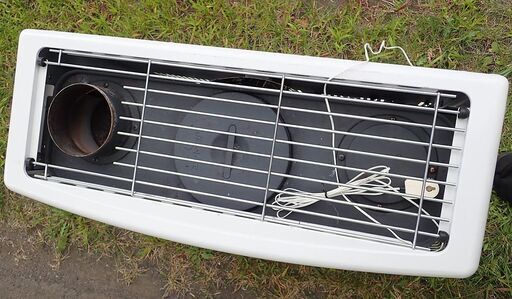 札幌 トヨトミ 煙突石油ストーブ HR-650D 2013年式 中古 HR-G6524-W 煙突式