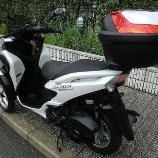 ☆普通免許仕様トリシティ125ワイドトレッド！GIVI製トップケース LED