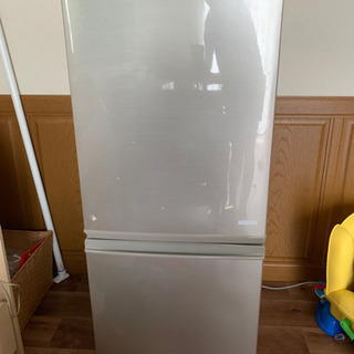 【ネット決済】シャープノンフロン冷凍冷蔵庫　137L  2016年製