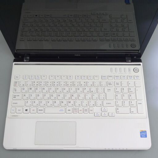 新品高速SSD ホワイト ノートパソコン 中古美品 15.6型ワイド NEC PC