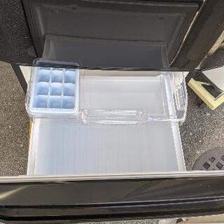 冷蔵庫 三菱 MR-P15Y 2015年製 146L 【3ヶ月保証★送料に設置込】自社配送時代引き可※現金、クレジット、スマホ決済対応※ - 家電