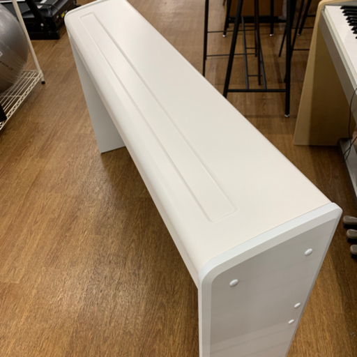 KORG　コルグ　電子ピアノ【店頭取引限定】【中古品】早い者勝ち！足立区近郊配送可能！！