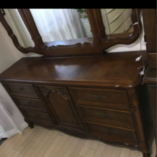 ロココ調ドレッサー　引き取りのみ