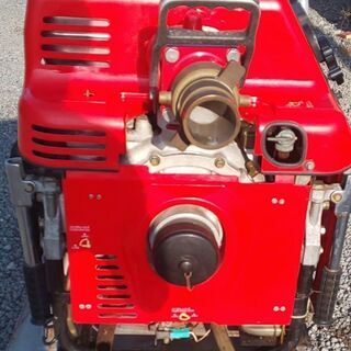 鹿児島発　富士ロビン　B-3級　セル始動　消防ポンプラビットP476　　分離給油型　バッテリー新品 鹿児島発 富士ロビン B-3級 セル始動 消防ポンプラビットP476 分離給油型