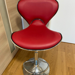 椅子　2脚セット（赤・黒）