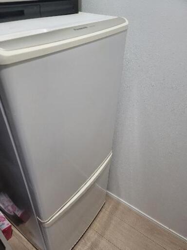 パナソニック　冷蔵庫(NR-B144W)　一人用