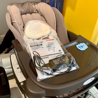 □店頭引取限定□美品☆アップリカ 電動ベビーラック ユラリズムAT DX