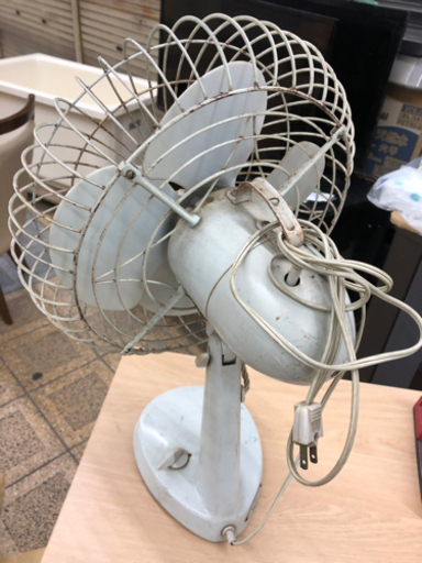 日立 レトロ 扇風機 希少 昭和レトロ 扇風機 当時物 動作品ヒタチ日立