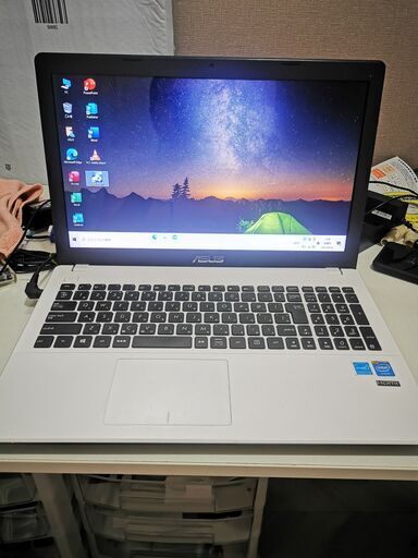 格安「コストパフォーマンス」ASUS X551M