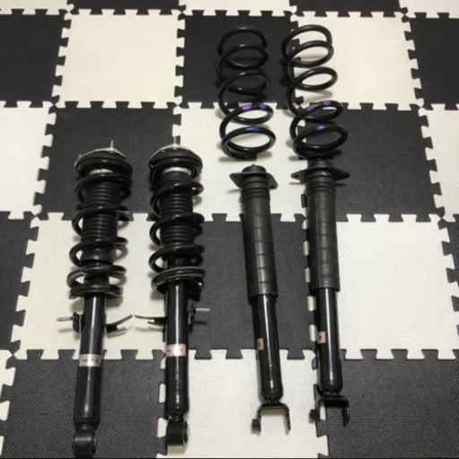 v36スカイライン サスペンション ショック
