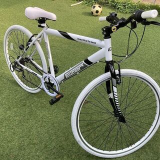 新品未使用！組み立完成品★26インチ　クロスバイク　自転車　6段変速ホワイト　