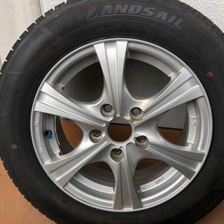 《最終値下げ！！》ほぼ新品195/65R15スタッドレスタイヤ