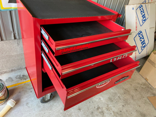 かなり綺麗です。ktcのローラーキャビネット！使用感かなり少ないです。 かなり綺麗です。ktcのローラーキャビネット！使用感かなり少ないです。