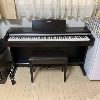 ヤマハ 　ARIUS　YDP-142R　電子ピアノ　椅子付
