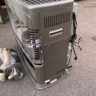 季節、空調家電 美品 コロナ FF式ストーブ FF-68PK 灯油 木造 18畳 