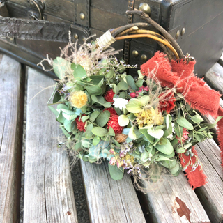 受注制作ユーカリと紫陽花と花々のリース2