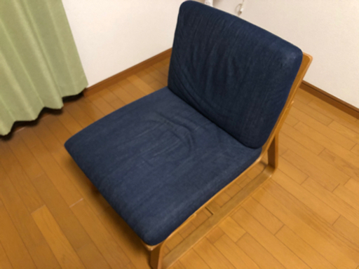 無印良品　リビングでもダイニングでも使えるソファ