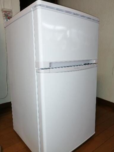 2021製　冷蔵庫　83L