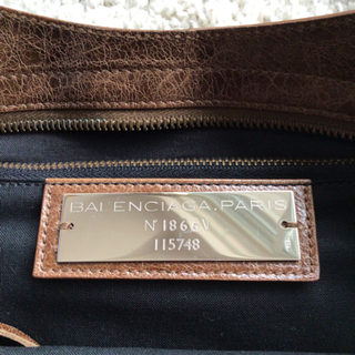 BALENCIAGA PARIS バレンシアガ　ショルダーバック